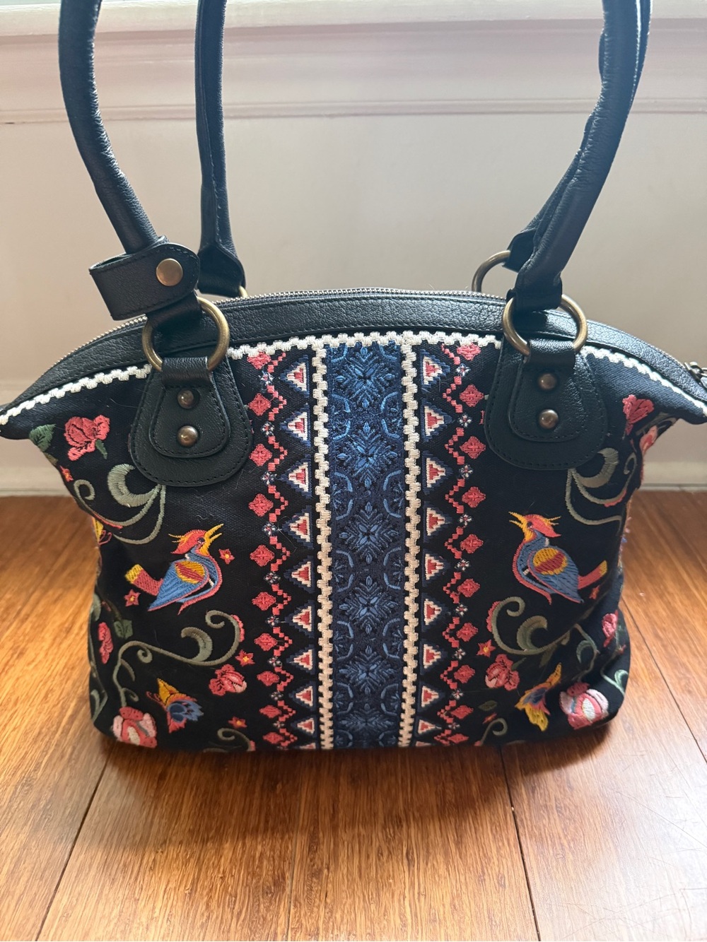 Sharif Boho Andalusian Garden Canvas Embroidered Satchel with Leather Accents - Picture 7 of 13